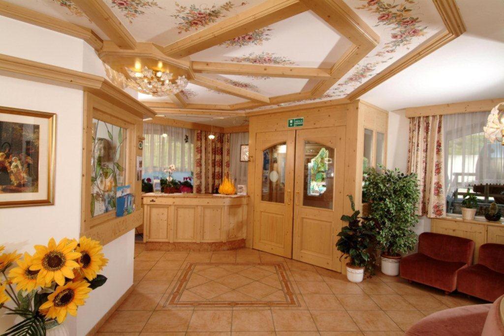Albergo Fiordaliso Канацеи Экстерьер фото