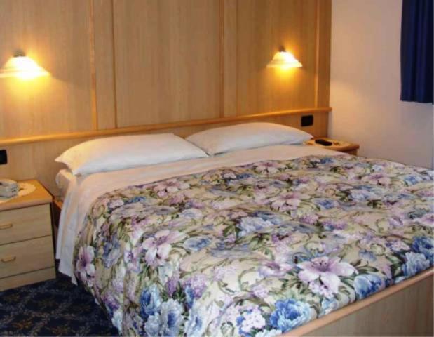 Albergo Fiordaliso Канацеи Экстерьер фото