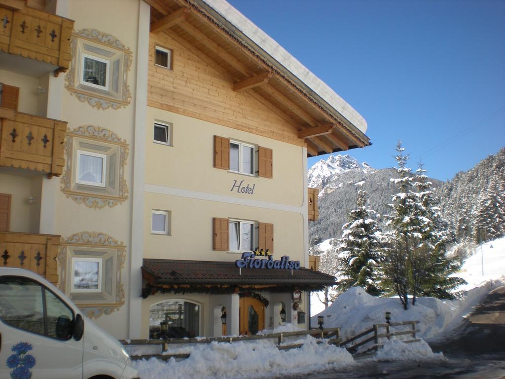 Albergo Fiordaliso Канацеи Экстерьер фото