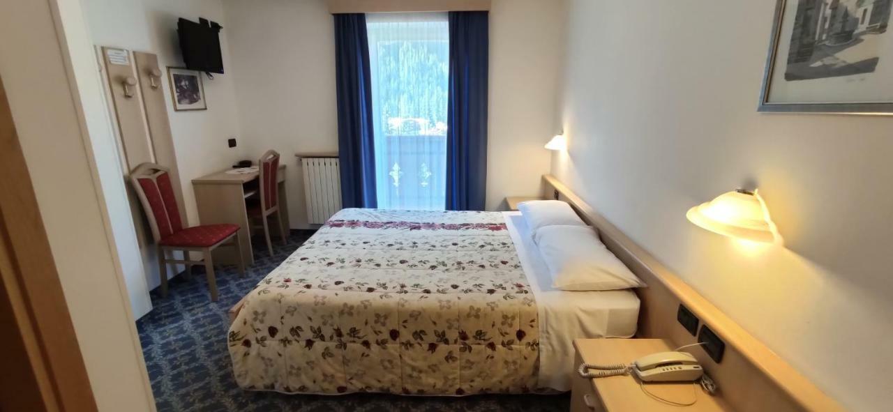 Albergo Fiordaliso Канацеи Экстерьер фото