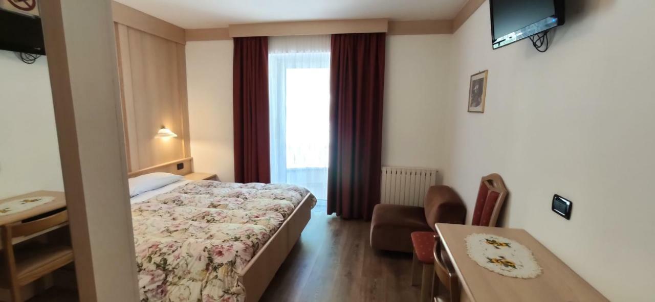 Albergo Fiordaliso Канацеи Экстерьер фото